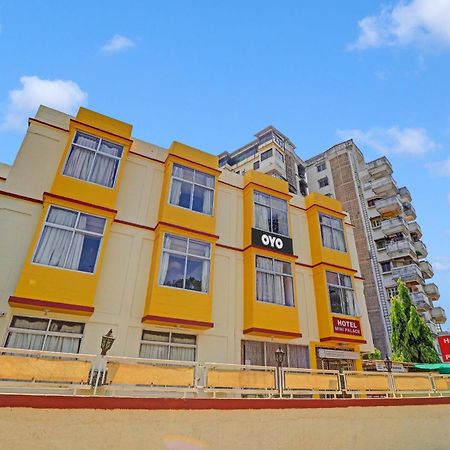 Oyo Flagship 80463 Hotel Mini Palace วาโดดารา ภายนอก รูปภาพ